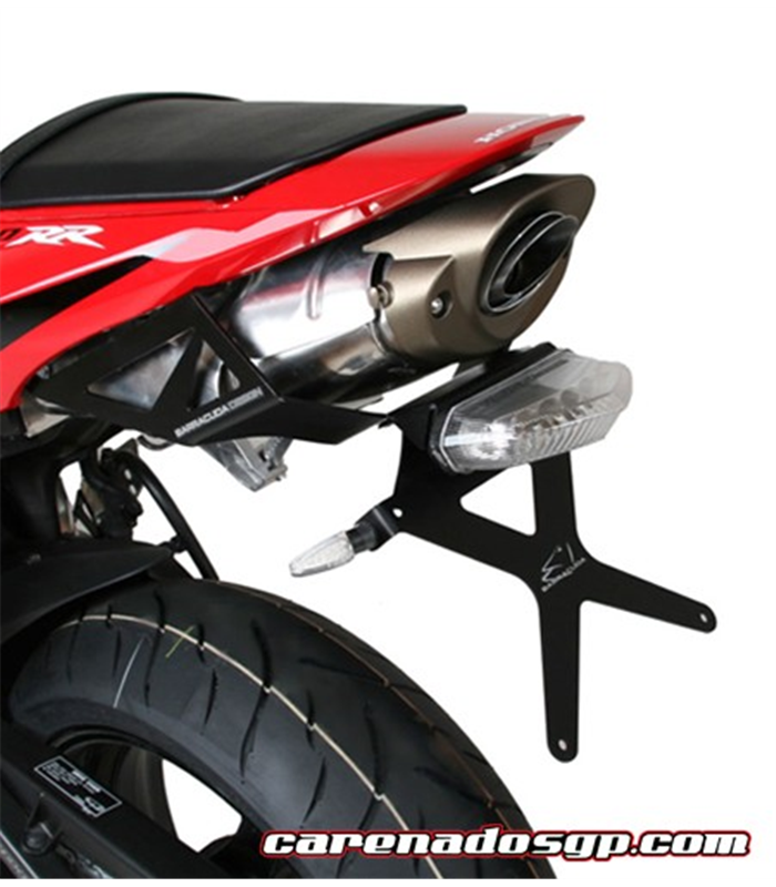 Portamatriculas Universal BARRACUDA para moto. Todos los Portamatriculas  Universales para moto en CarenadosGP