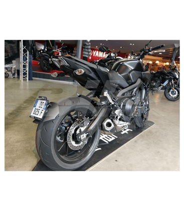 PORTAMATRÍCULAS A LA RUEDA YAMAHA MT-09 NEGRO ACCESORIOS Y REPUESTOS PARA  MOTOS