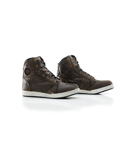 BOTAS (HOMBRE) RST CROSBY SUEDE WP MARRÓN