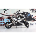 HONDA X-ADV 17' COLOR NEGRO PORTAMATRICULAS