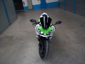 KawasakiNinjaLukyStrike2